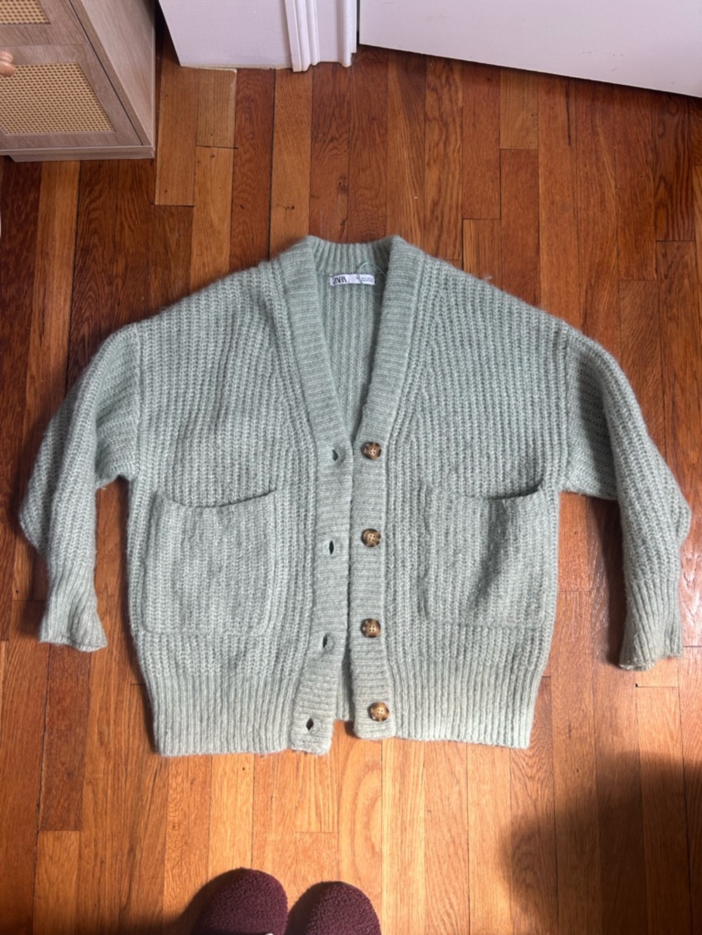 Zara Light Green Cardigan with Front Pockets Size Small
